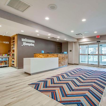 Hampton Inn & Suites By Hilton Louisville East Oxmoor Exterior photo